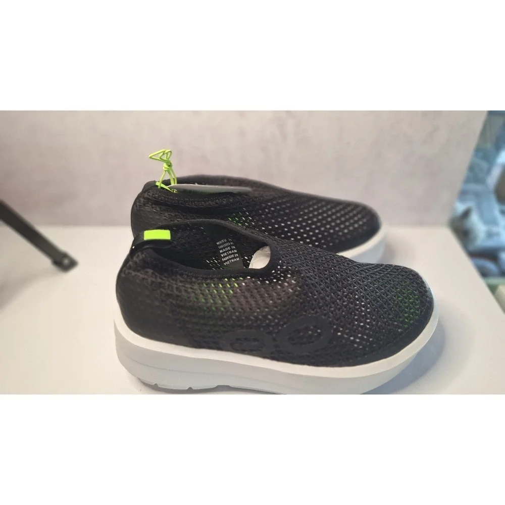 Mesh Recovery Shoes, OOFOS OOmega Chukka  Sz 5 Womens